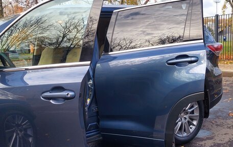 Toyota Highlander III, 2014 год, 2 800 000 рублей, 32 фотография