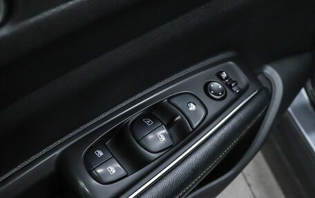 Renault Koleos II, 2017 год, 1 890 000 рублей, 8 фотография