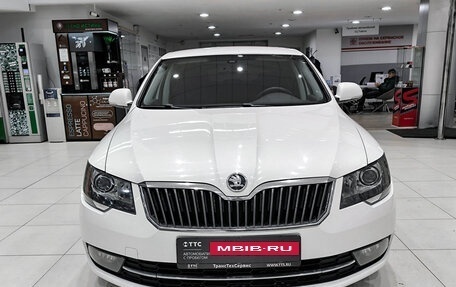 Skoda Superb III рестайлинг, 2013 год, 950 000 рублей, 2 фотография