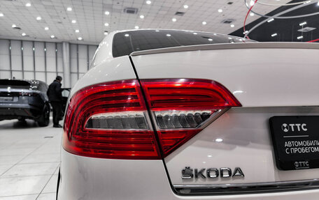 Skoda Superb III рестайлинг, 2013 год, 950 000 рублей, 11 фотография