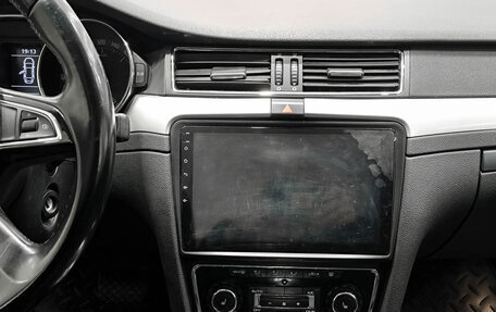 Skoda Superb III рестайлинг, 2013 год, 950 000 рублей, 18 фотография