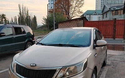 KIA Rio III рестайлинг, 2012 год, 700 000 рублей, 1 фотография
