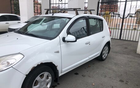Renault Sandero I, 2014 год, 550 000 рублей, 3 фотография