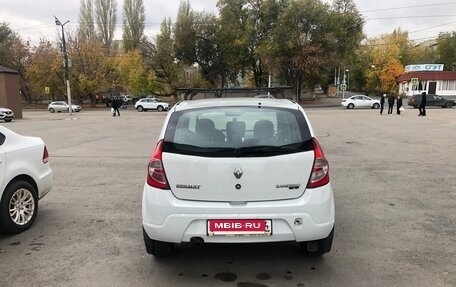 Renault Sandero I, 2014 год, 550 000 рублей, 2 фотография