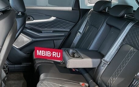 CheryExeed TXL, 2024 год, 3 800 000 рублей, 14 фотография