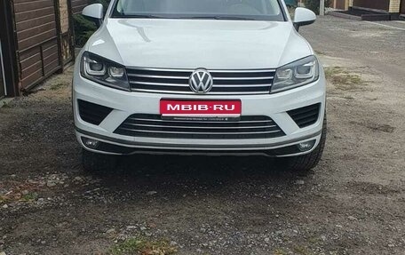 Volkswagen Touareg III, 2015 год, 3 000 000 рублей, 1 фотография