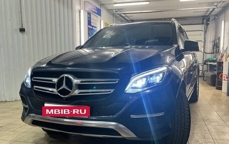 Mercedes-Benz GLE, 2017 год, 2 999 000 рублей, 6 фотография
