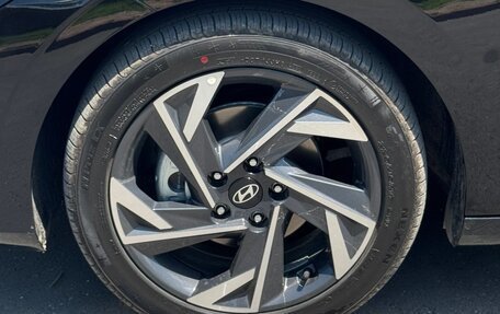Hyundai Elantra, 2025 год, 2 100 000 рублей, 12 фотография