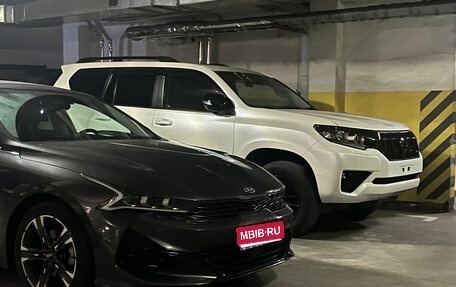 KIA K5, 2021 год, 2 000 000 рублей, 1 фотография