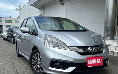 Honda Fit Shuttle I рестайлинг, 2014 год, 794 000 рублей, 3 фотография