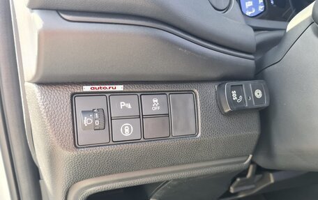 Honda Vezel, 2023 год, 2 850 000 рублей, 19 фотография