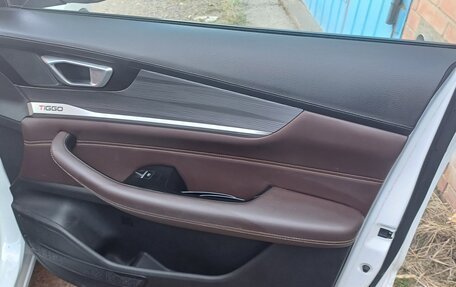 Chery Tiggo 8 Pro, 2022 год, 1 850 000 рублей, 26 фотография