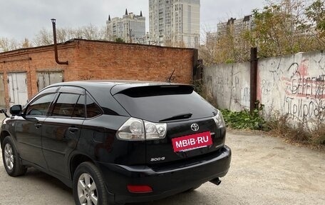 Toyota Harrier, 2004 год, 1 650 000 рублей, 14 фотография