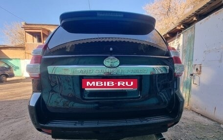 Toyota Land Cruiser Prado 150 рестайлинг 2, 2014 год, 3 270 000 рублей, 4 фотография