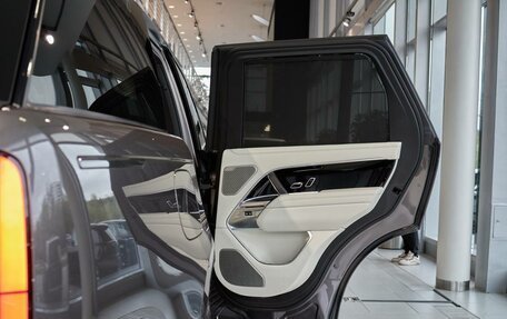 Land Rover Range Rover IV рестайлинг, 2025 год, 24 500 000 рублей, 23 фотография