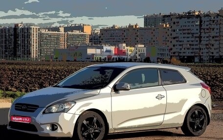 KIA cee'd I рестайлинг, 2010 год, 900 000 рублей, 1 фотография