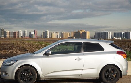 KIA cee'd I рестайлинг, 2010 год, 900 000 рублей, 3 фотография