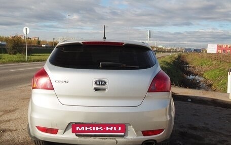 KIA cee'd I рестайлинг, 2010 год, 900 000 рублей, 6 фотография