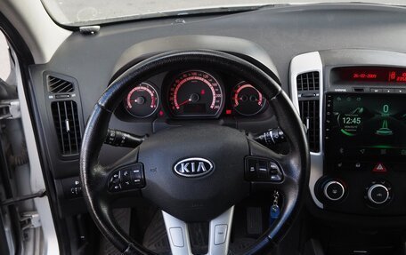 KIA cee'd I рестайлинг, 2010 год, 900 000 рублей, 20 фотография