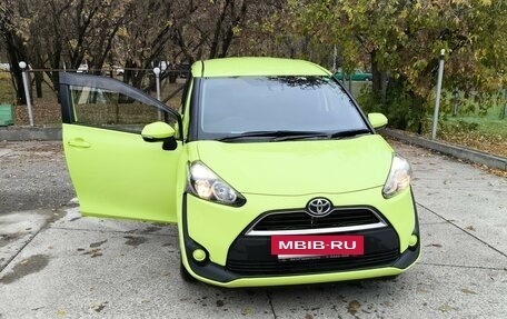 Toyota Sienta II, 2017 год, 1 400 000 рублей, 7 фотография