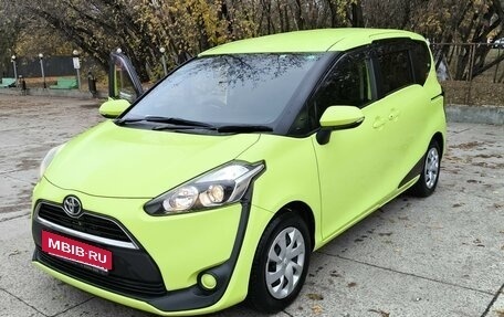 Toyota Sienta II, 2017 год, 1 400 000 рублей, 6 фотография
