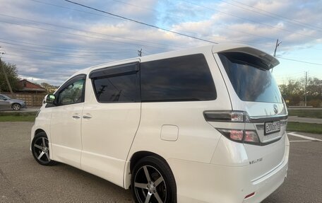 Toyota Vellfire I, 2012 год, 2 850 000 рублей, 2 фотография