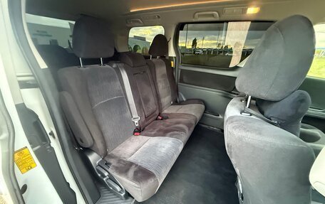 Toyota Vellfire I, 2012 год, 2 850 000 рублей, 9 фотография