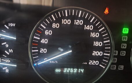 Lexus LX II, 2004 год, 1 700 000 рублей, 13 фотография