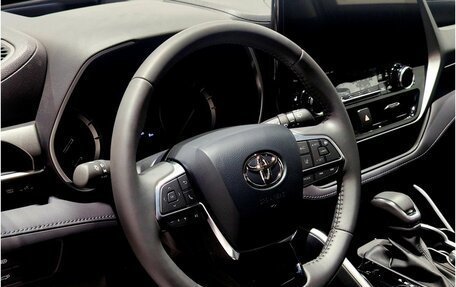 Toyota Highlander, 2024 год, 6 800 000 рублей, 15 фотография