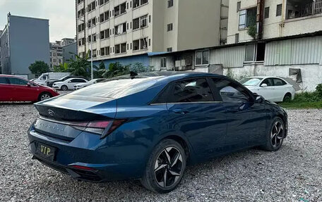 Hyundai Elantra, 2022 год, 1 330 000 рублей, 6 фотография