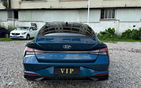 Hyundai Elantra, 2022 год, 1 330 000 рублей, 4 фотография