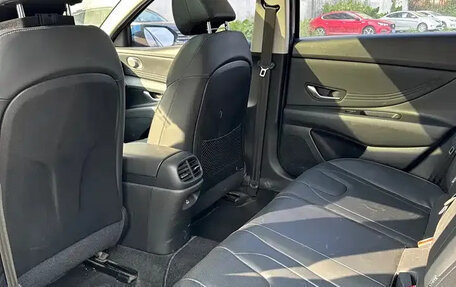 Hyundai Elantra, 2022 год, 1 330 000 рублей, 9 фотография