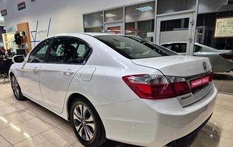 Honda Accord IX рестайлинг, 2013 год, 1 550 000 рублей, 9 фотография