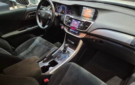 Honda Accord IX рестайлинг, 2013 год, 1 550 000 рублей, 25 фотография
