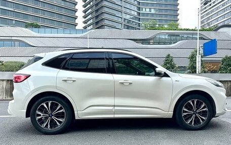 Ford Escape, 2022 год, 1 678 000 рублей, 6 фотография