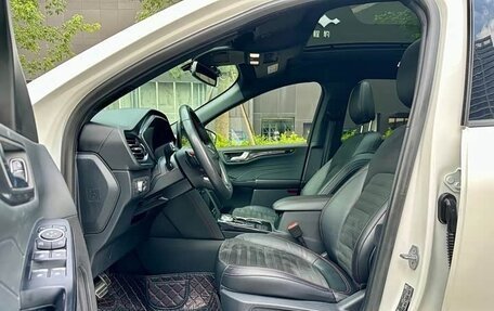 Ford Escape, 2022 год, 1 678 000 рублей, 10 фотография