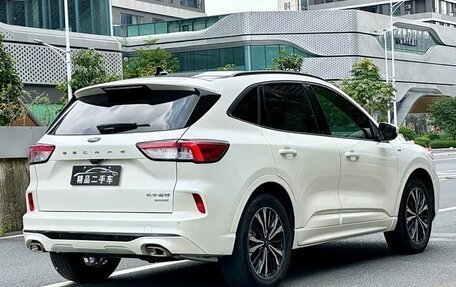 Ford Escape, 2022 год, 1 678 000 рублей, 7 фотография