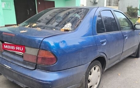 Nissan Almera, 1997 год, 160 000 рублей, 4 фотография