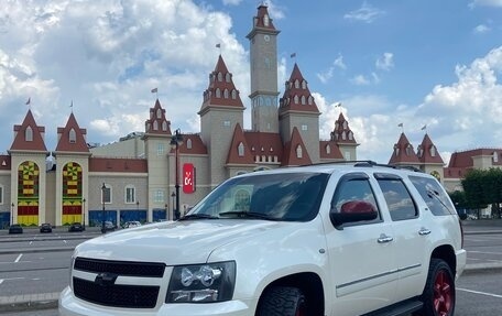 Chevrolet Tahoe III, 2012 год, 1 875 000 рублей, 1 фотография