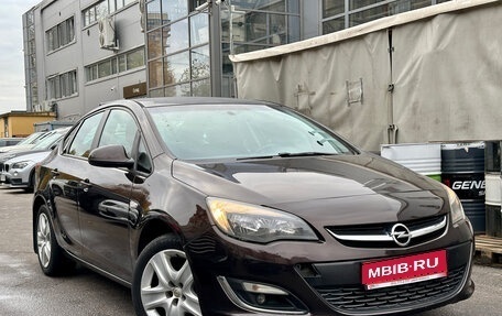 Opel Astra J, 2013 год, 769 000 рублей, 1 фотография