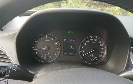 Hyundai Solaris II рестайлинг, 2017 год, 1 200 000 рублей, 7 фотография