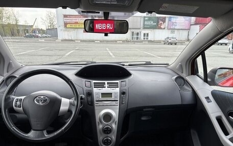 Toyota Yaris III рестайлинг, 2008 год, 620 000 рублей, 8 фотография