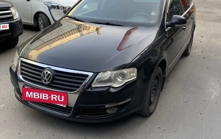 Volkswagen Passat B6, 2008 год, 890 000 рублей, 2 фотография