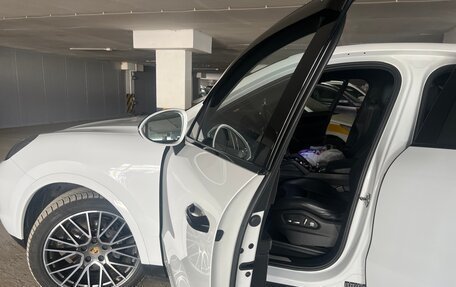 Porsche Cayenne III, 2019 год, 6 550 000 рублей, 8 фотография