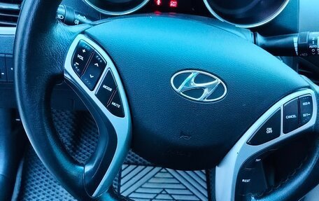 Hyundai Elantra V, 2011 год, 124 000 рублей, 11 фотография