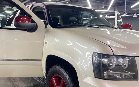 Chevrolet Tahoe III, 2012 год, 1 875 000 рублей, 4 фотография