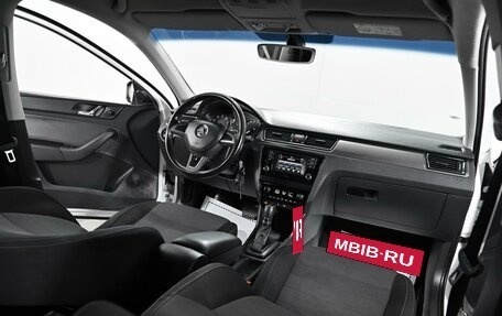 Skoda Rapid I, 2015 год, 1 499 000 рублей, 10 фотография