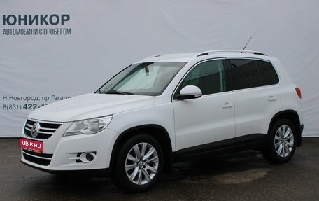 Volkswagen Tiguan I, 2010 год, 899 000 рублей, 1 фотография