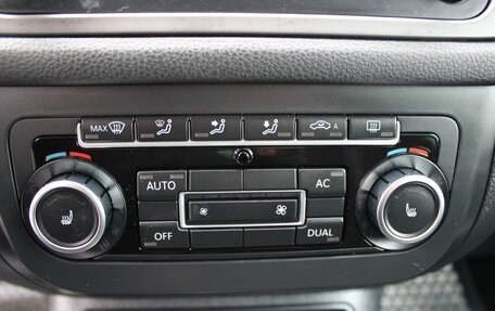 Volkswagen Tiguan I, 2010 год, 899 000 рублей, 11 фотография