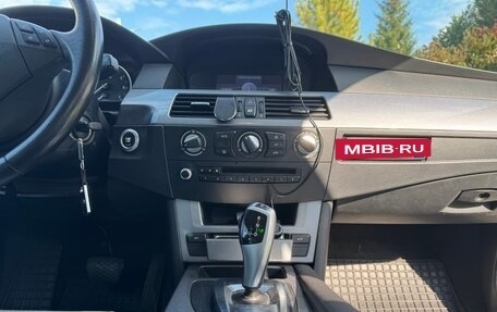 BMW 5 серия, 2009 год, 1 399 000 рублей, 11 фотография